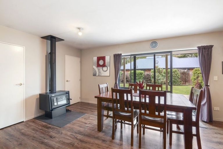 Photo of property in 145b East Belt, Rangiora, 7400