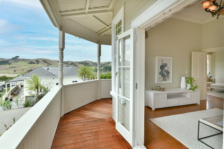 Photo of property in 17c Nelson Street, Helensville, 0800