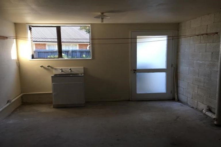 Photo of property in 3/12 Lyndon Street, Riccarton, Christchurch, 8011