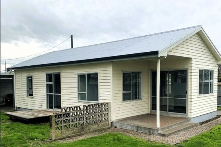 Photo of property in 708 Jervois Street, Mayfair, Hastings, 4122