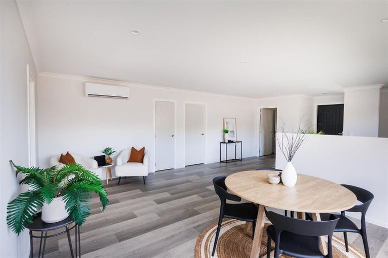 Photo of property in 166b Bridge Street, Bulls, 4818