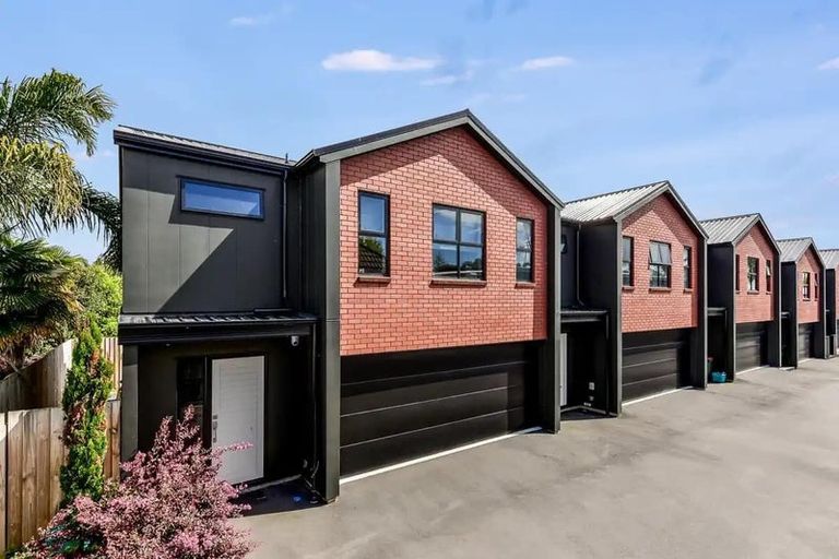 Photo of property in 6/3 Charlemont Street, Whitiora, Hamilton, 3200