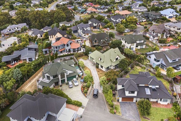 Photo of property in 20 Lanyon Place, Whitby, Porirua, 5024