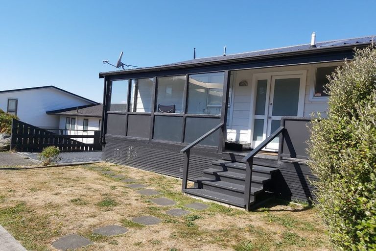 Photo of property in 24a Gurkha Crescent, Khandallah, Wellington, 6035