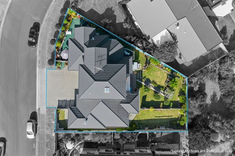 Photo of property in 88 Tauranga Place, Orewa, 0931