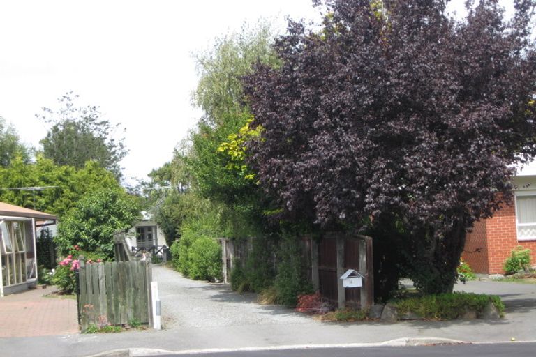Photo of property in 14 Redwood Place, St Albans, Christchurch, 8052