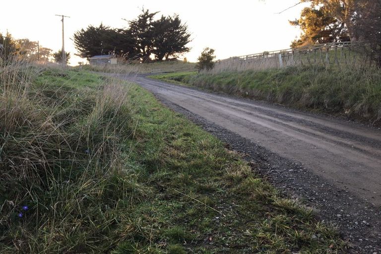 Photo of property in 42 Knorp Street, Halcombe, Feilding, 4779