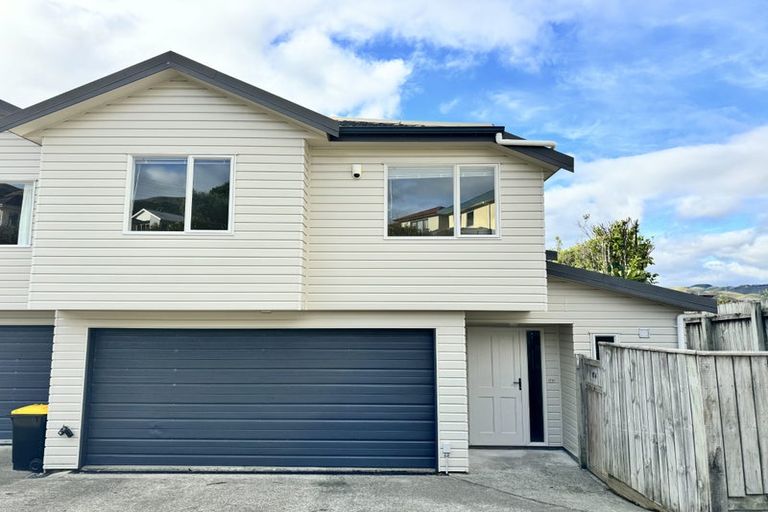 Photo of property in 17a Tattenhall Grove, Churton Park, Wellington, 6037