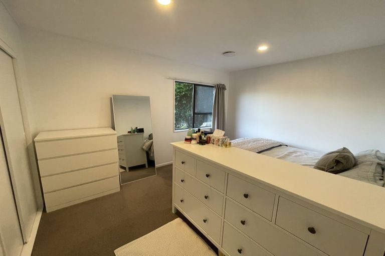 Photo of property in 4/205 Lake Road, Belmont, Auckland, 0622