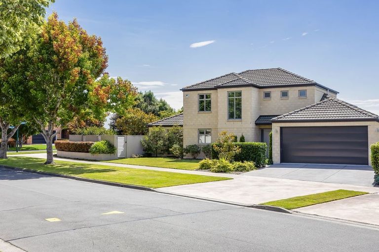 Photo of property in 1 Richard Seddon Drive, Northwood, Christchurch, 8051
