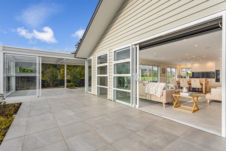 Photo of property in 4 Parlane Drive, Huapai, Kumeu, 0810