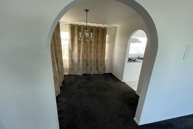 Photo of property in 3 Riverina Avenue, Pakuranga, Auckland, 2010