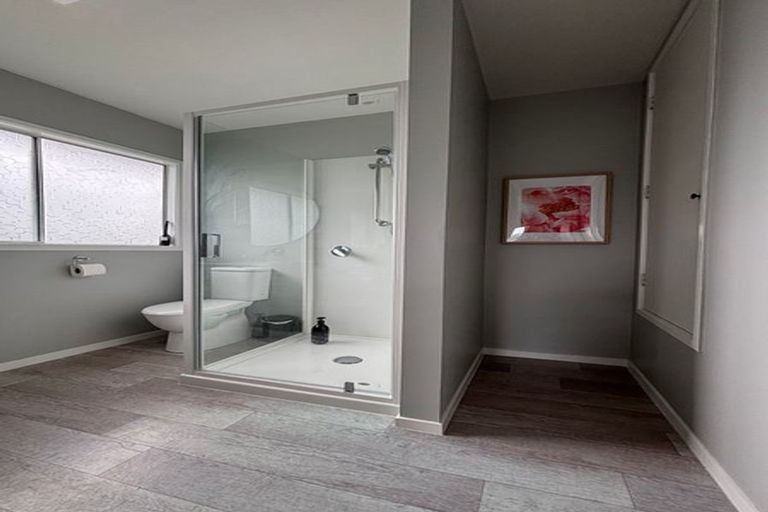 Photo of property in 9 Sillary Street, Hamilton East, Hamilton, 3216