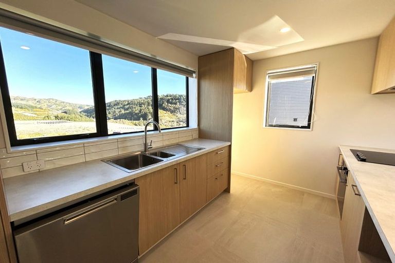 Photo of property in 81 Holystone Road, Whitby, 5024