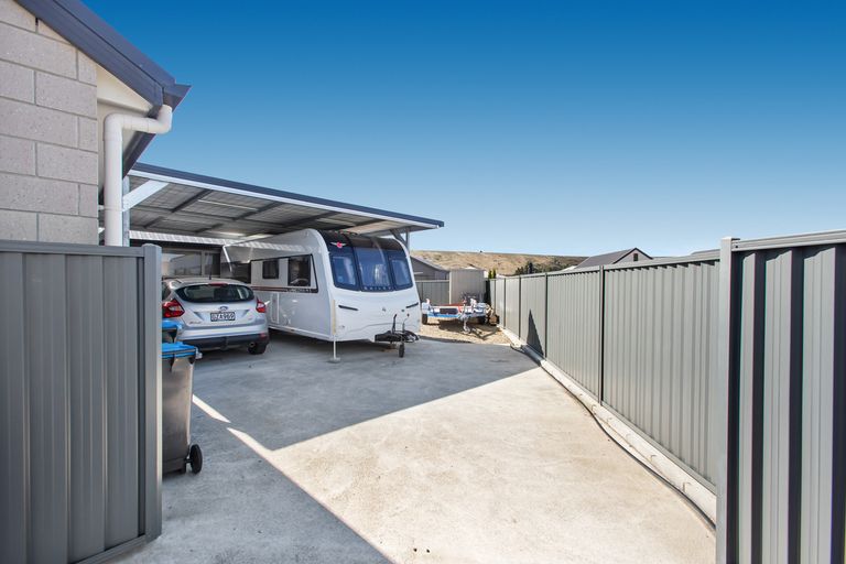 Photo of property in 4 Houlahan Street, Clyde, 9330