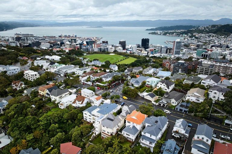 Photo of property in 34 Upland Road, Kelburn, Wellington, 6012