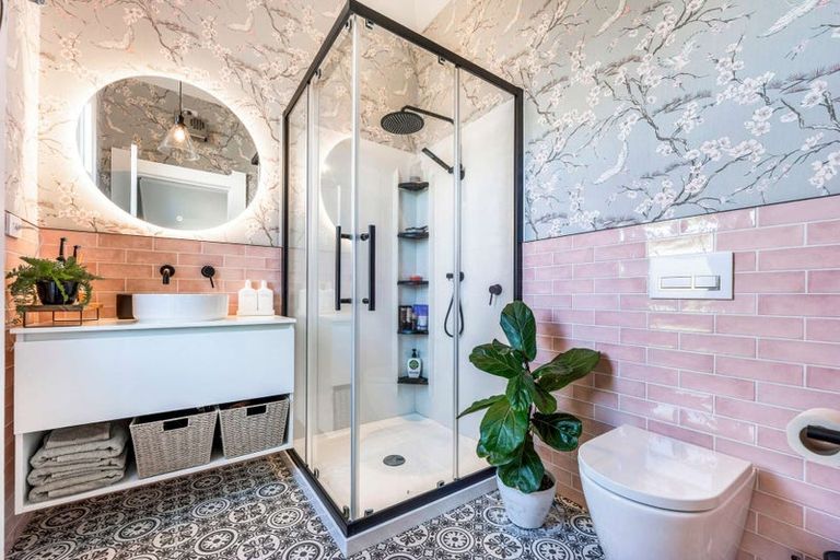 Photo of property in 6 Kerwood Place, Gore, 9710