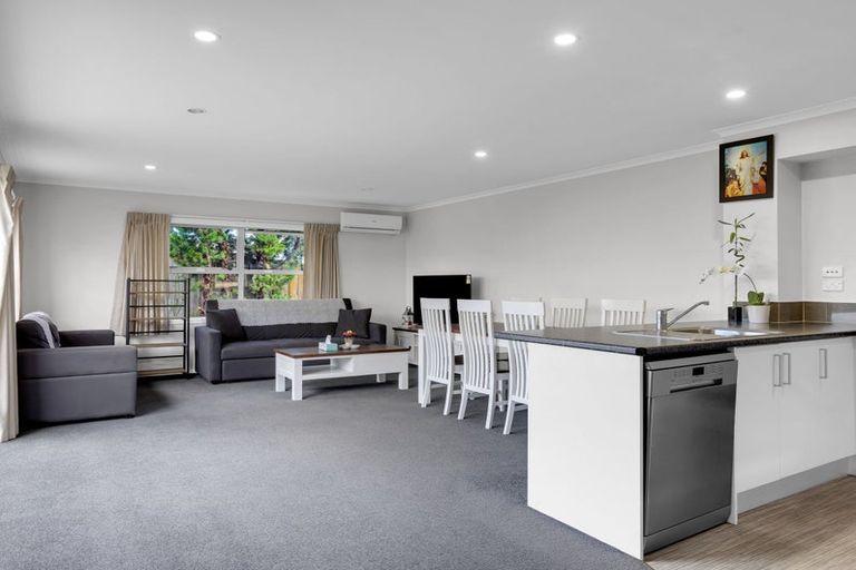 Photo of property in 4/52 Cook Street, Hamilton East, Hamilton, 3216