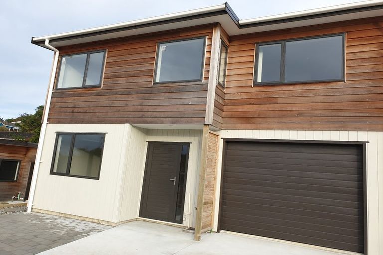 Photo of property in 165b Broderick Road, Johnsonville, Wellington, 6037