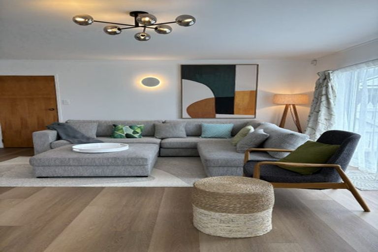 Photo of property in 10 Wiseley Road, Hobsonville, Auckland, 0618