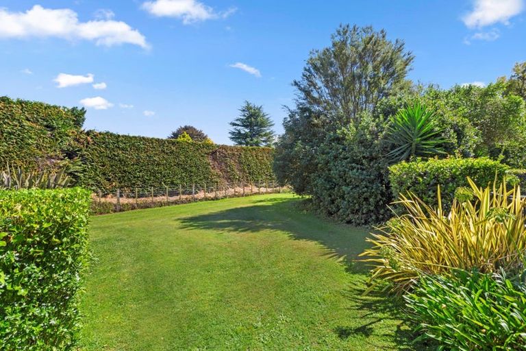 Photo of property in 243 Woodside Road, Matangi, Hamilton, 3284