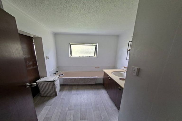 Photo of property in 74 Eversham Road, Mount Maunganui, 3116
