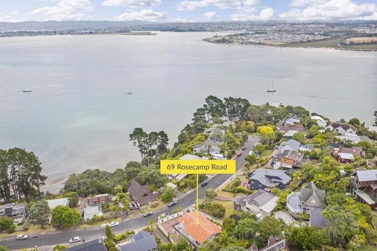 Photo of property in 69 Rosecamp Road, Beach Haven, Auckland, 0626