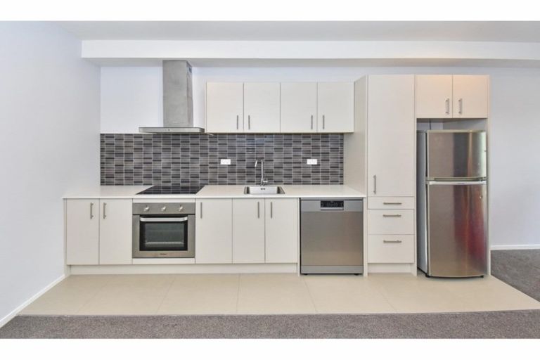 Photo of property in 37/11 Ray Small Drive, Papakura, 2110