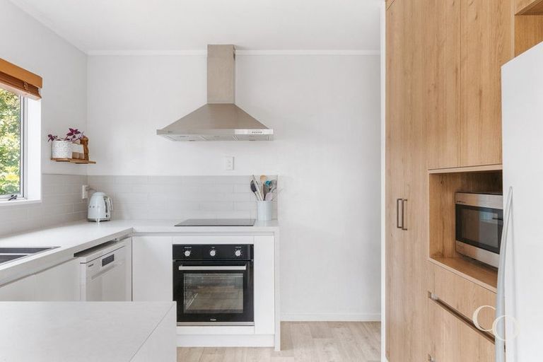 Photo of property in 132a Sutherland Road, Brookfield, Tauranga, 3110