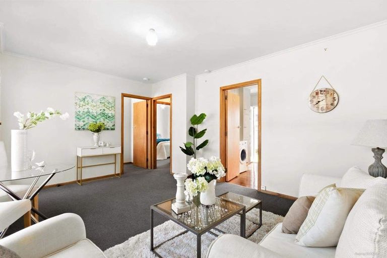 Photo of property in 1/48 Dominion Street, Takapuna, Auckland, 0622