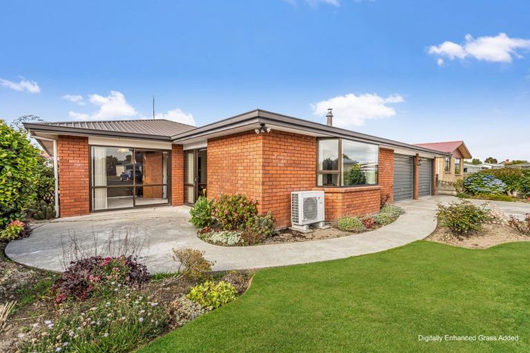 Photo of property in 14 Merlin Place, Gore, 9710