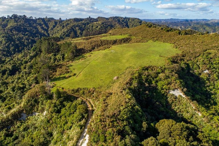 Photo of property in 1177 Mokau Road, Mimi, Urenui, 4379