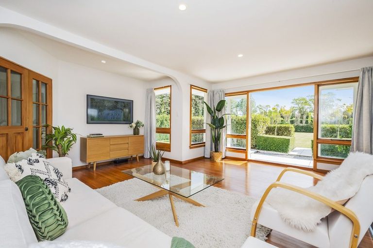 Photo of property in 3277 West Coast Road, Darfield, 7571