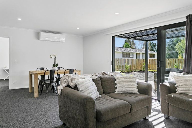 Photo of property in 2/151 Tauhara Road, Tauhara, Taupo, 3330