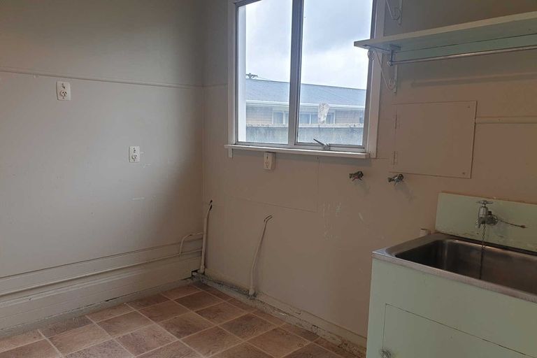 Photo of property in 22 Brynley Street, Hornby, Christchurch, 8042