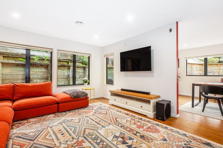 Photo of property in 18b Latitude Close, Whitby, Porirua, 5024