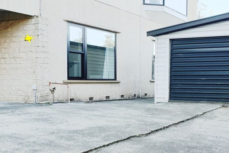 Photo of property in 22 Locking Street, Nelson South, Nelson, 7010