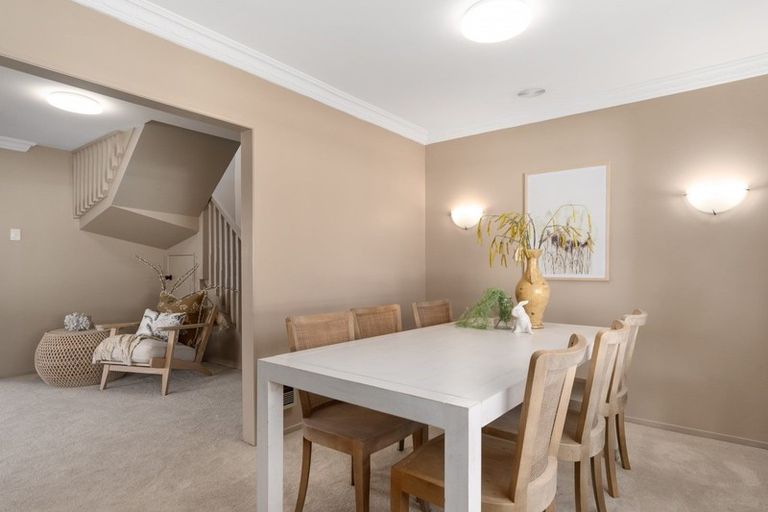 Photo of property in 21 Victory Street, Welcome Bay, Tauranga, 3112