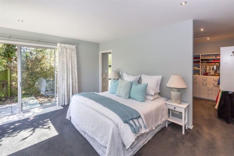 Photo of property in 302b Gardiners Road, Harewood, Christchurch, 8051