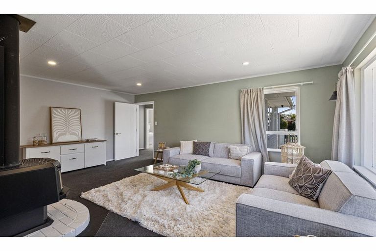 Photo of property in 3 Tralee Place, Bishopdale, Christchurch, 8053