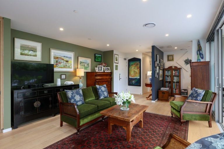 Photo of property in 2/1g Harley Street, Nelson, 7010