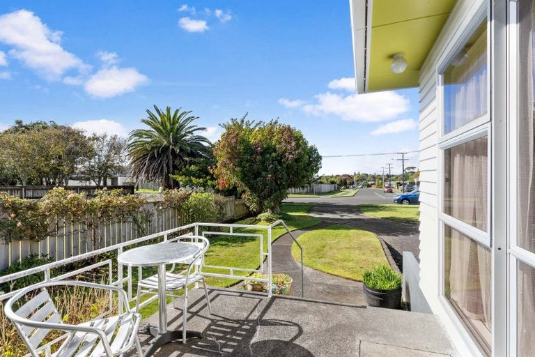 Photo of property in 33 Wynyard Street, Bell Block, New Plymouth, 4312