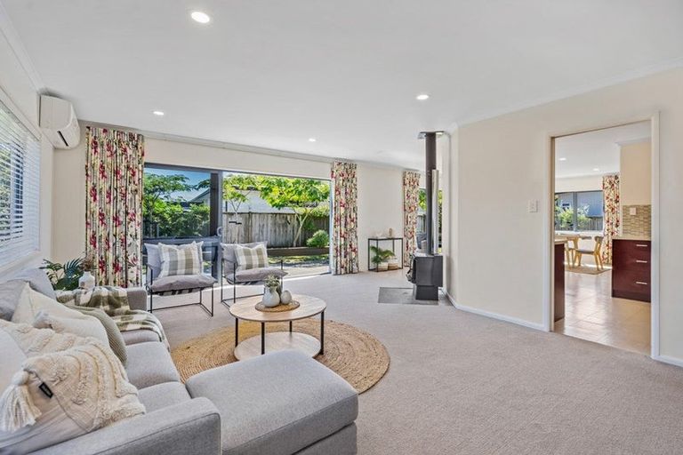 Photo of property in 11 Kihi Place, Ruakaka, 0116