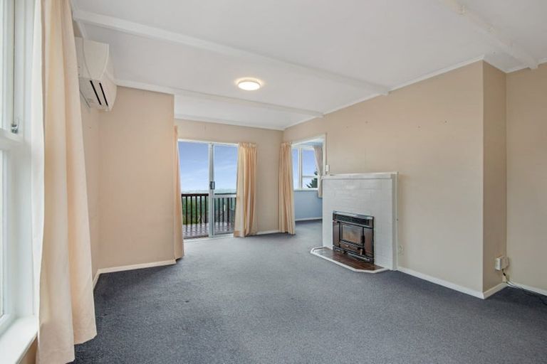 Photo of property in 10 Hanlon Street, Halfway Bush, Dunedin, 9010