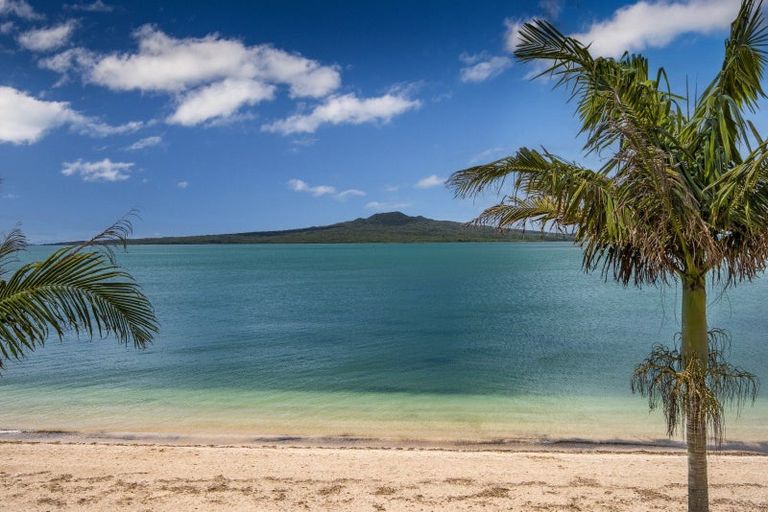 Photo of property in 42 Cheltenham Road, Devonport, Auckland, 0624