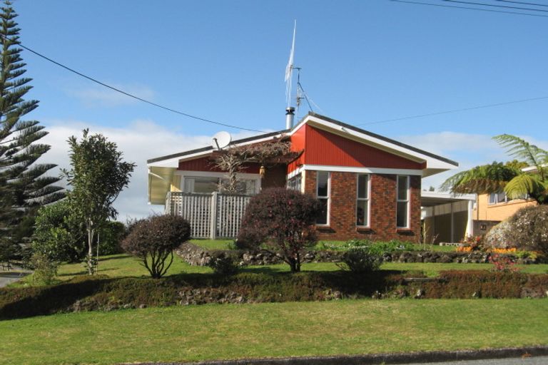 Photo of property in 20 Tuhangi Street, Te Kamo, Whangarei, 0112