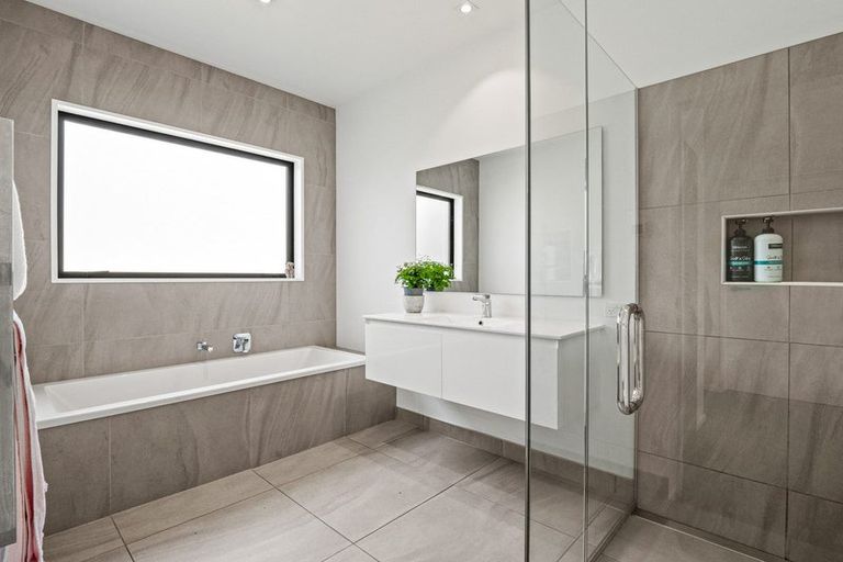 Photo of property in 46 Quarry Place, Lake Hayes, Queenstown, 9304