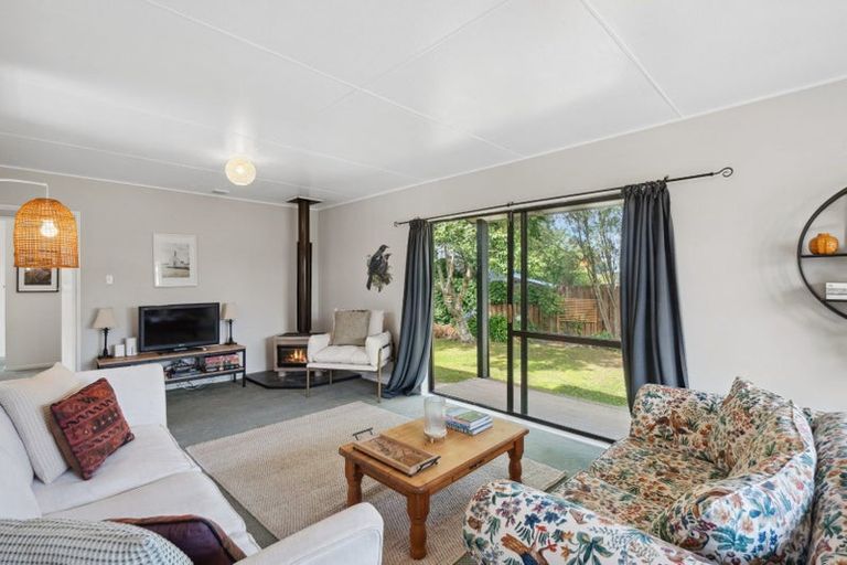 Photo of property in 9 Baillie Crescent, Carterton, 5713