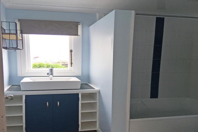 Photo of property in 19a Till Street, South Hill, Oamaru, 9400