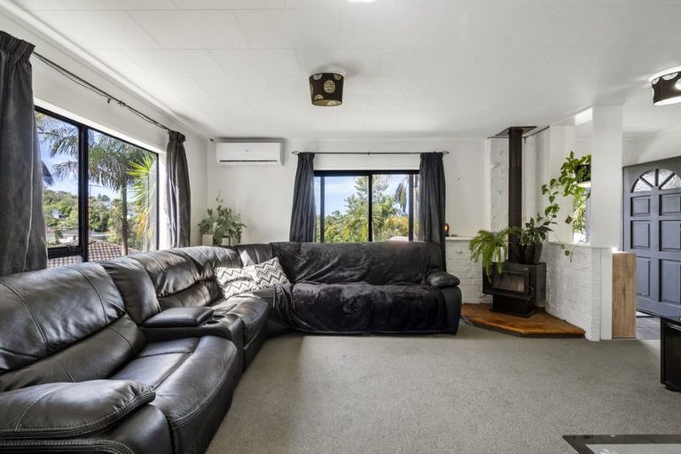 Photo of property in 7 Eagleson Street, Northcross, Auckland, 0632